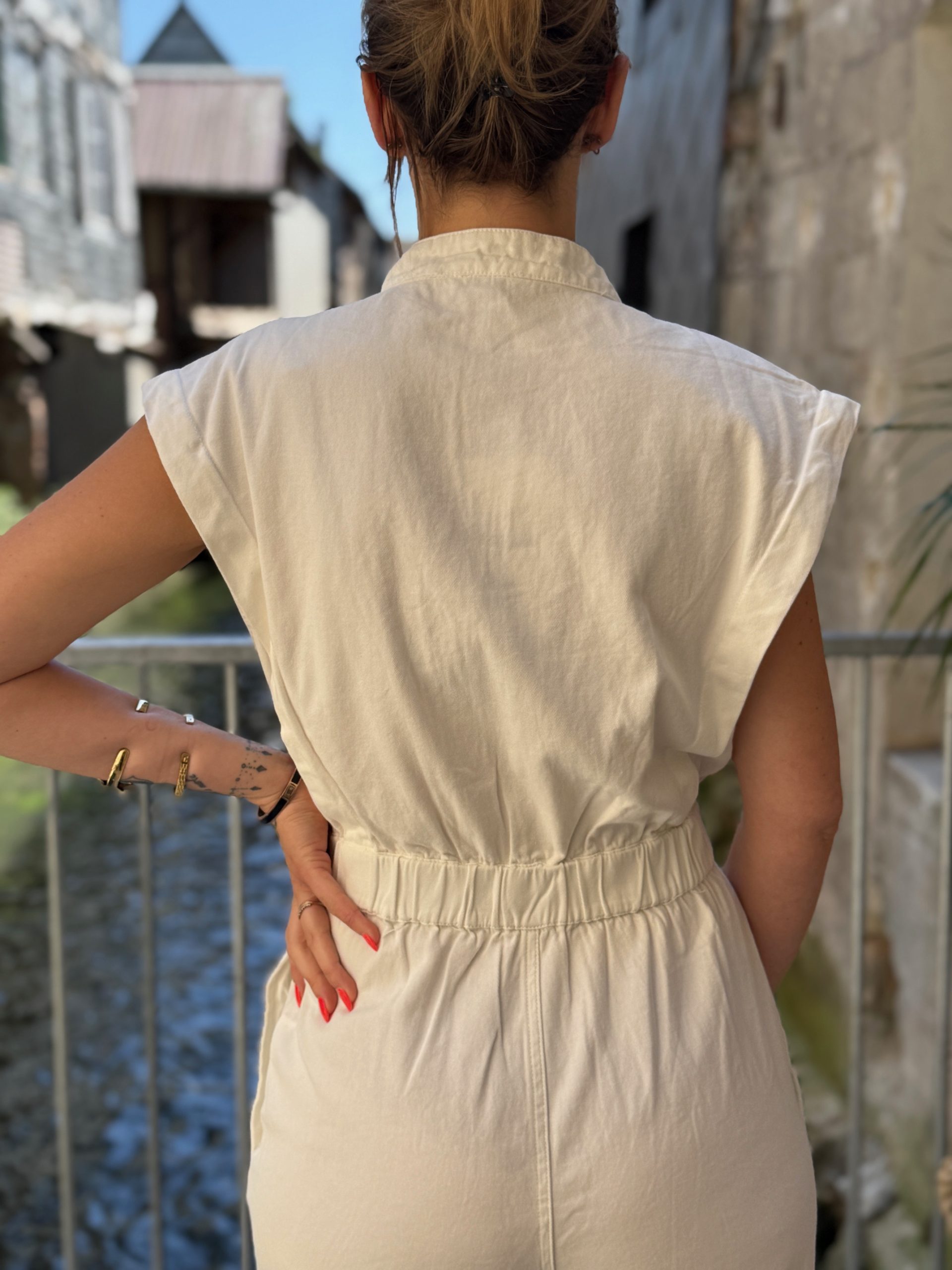 Combinaison pantalon blanche – Image 3