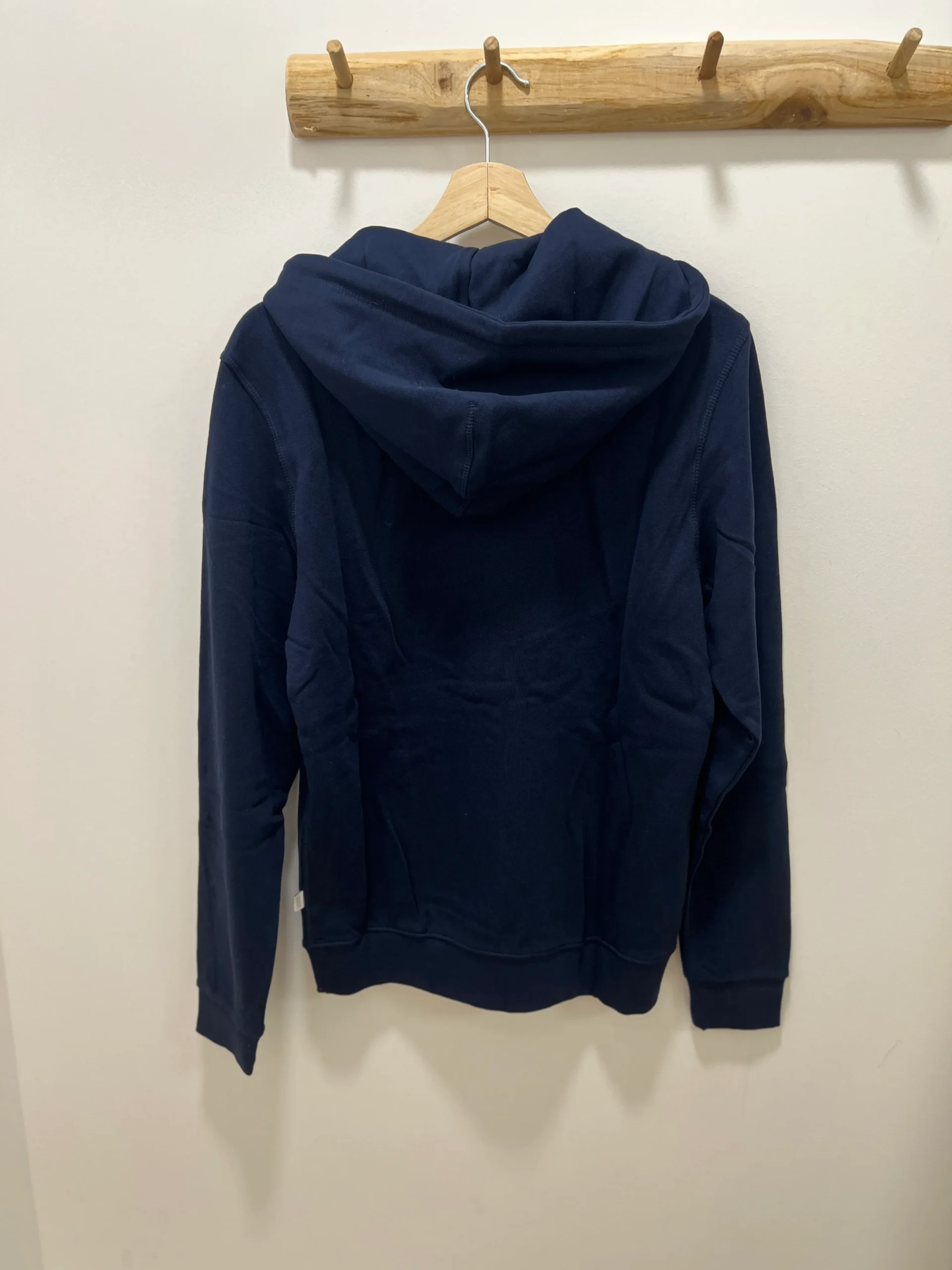 Sweat à capuche marine Casual Friday – Image 2