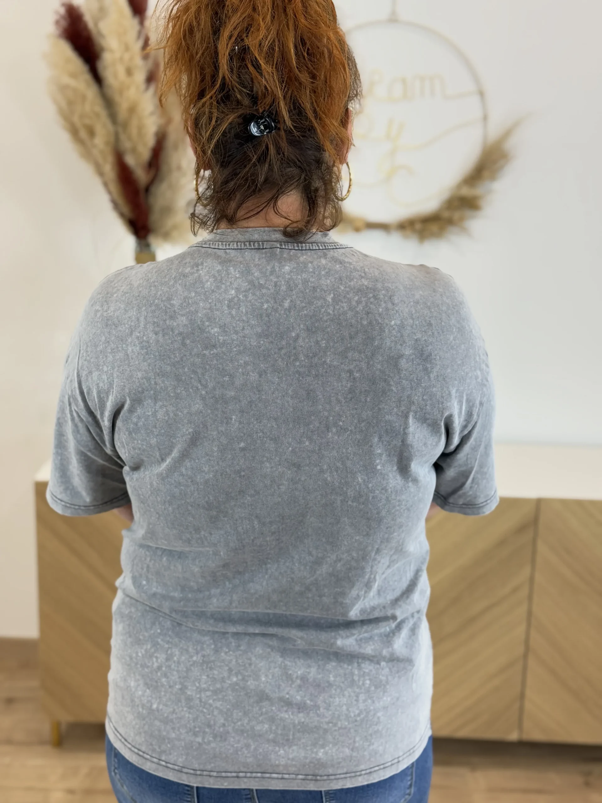 T-shirt gris anthracite femme – Image 5